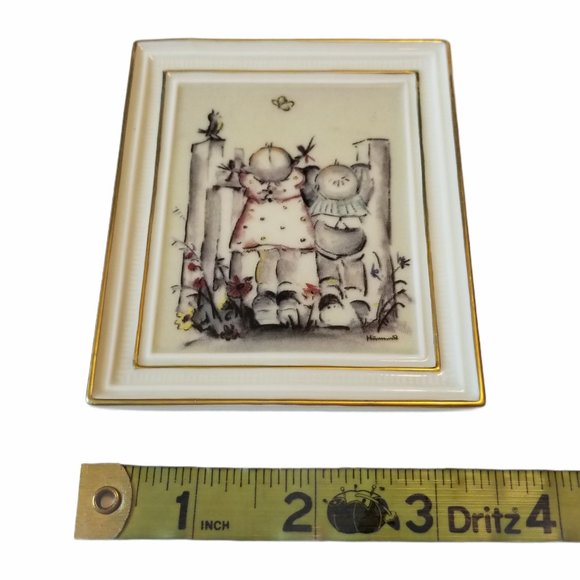 M.J. Hummel "On Tiptoes" Gallery Picture w/Stand - Picture 4 of 7